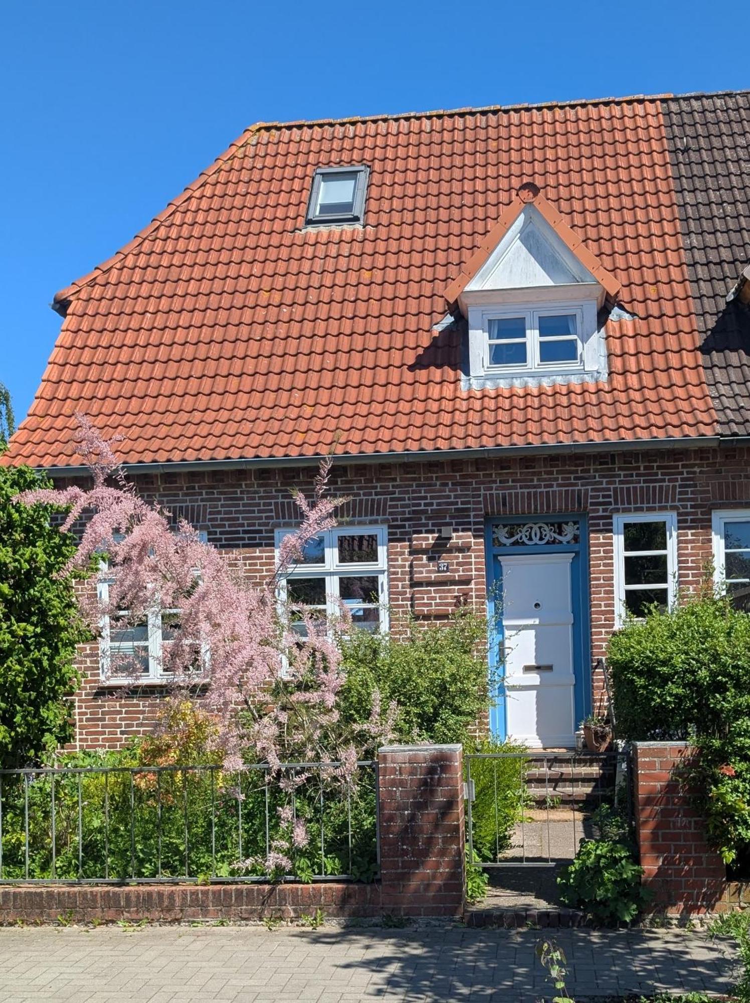 Zimmer Mit Gartenblick Σλέσβιχ Εξωτερικό φωτογραφία